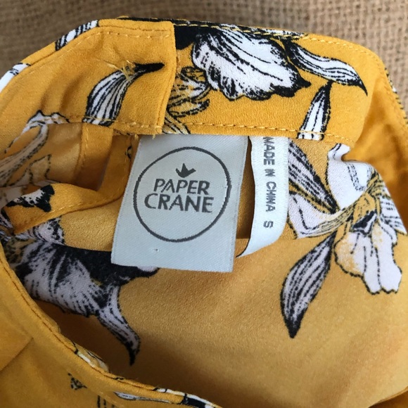 🍁semi sheer mustard floral cold-shoulder top - Picture 6 of 8